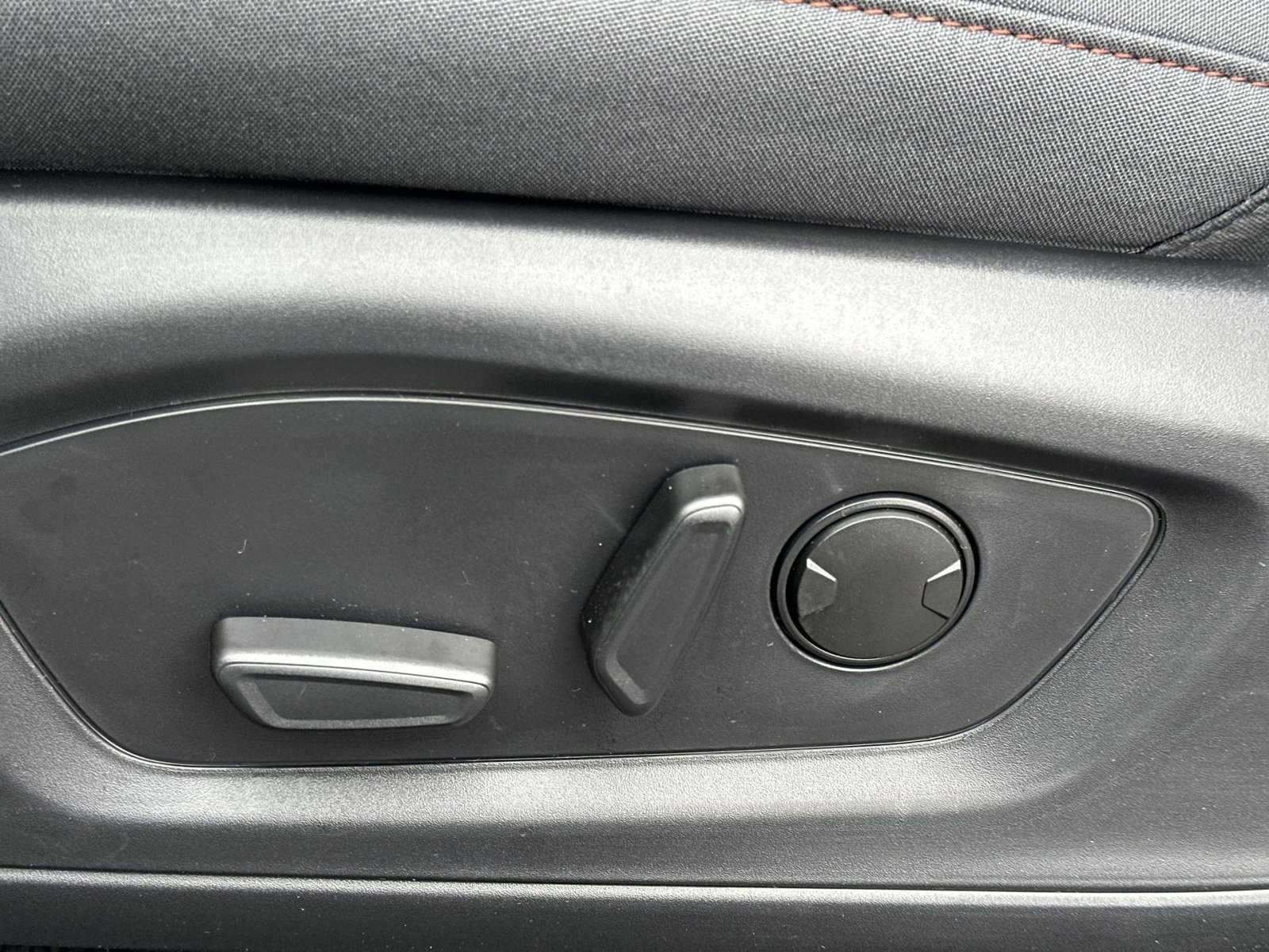 New 2027 Ford Explorer Active AWD/4WD image 15
