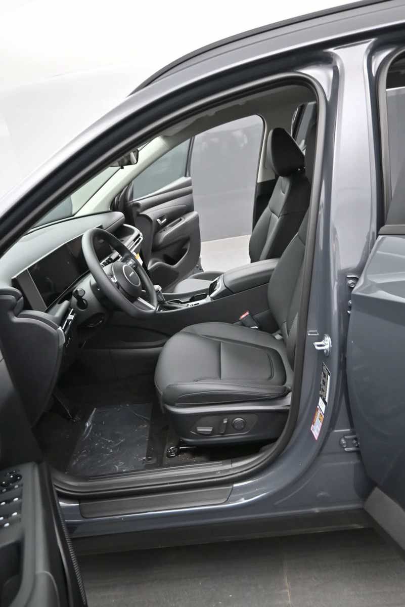 New 2026 Hyundai Tucson SEL Plus AWD/4WD image 16