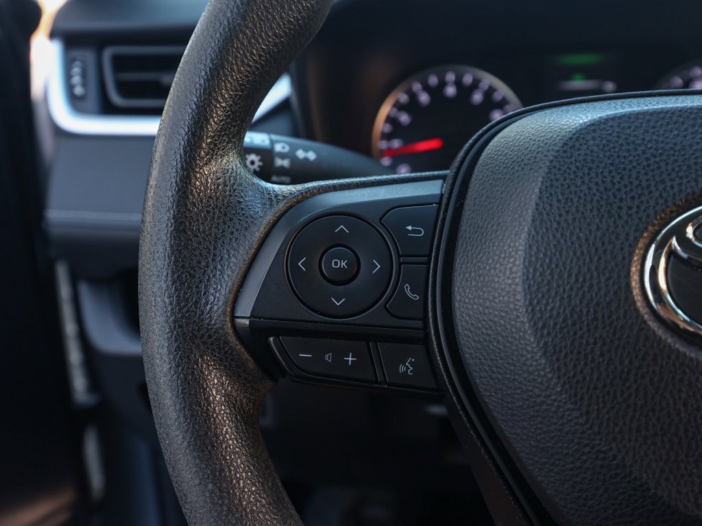 Used 2022 Toyota RAV4 XLE image 26