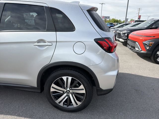 Used 2025 Mitsubishi Outlander Sport ES AWD/4WD image 9