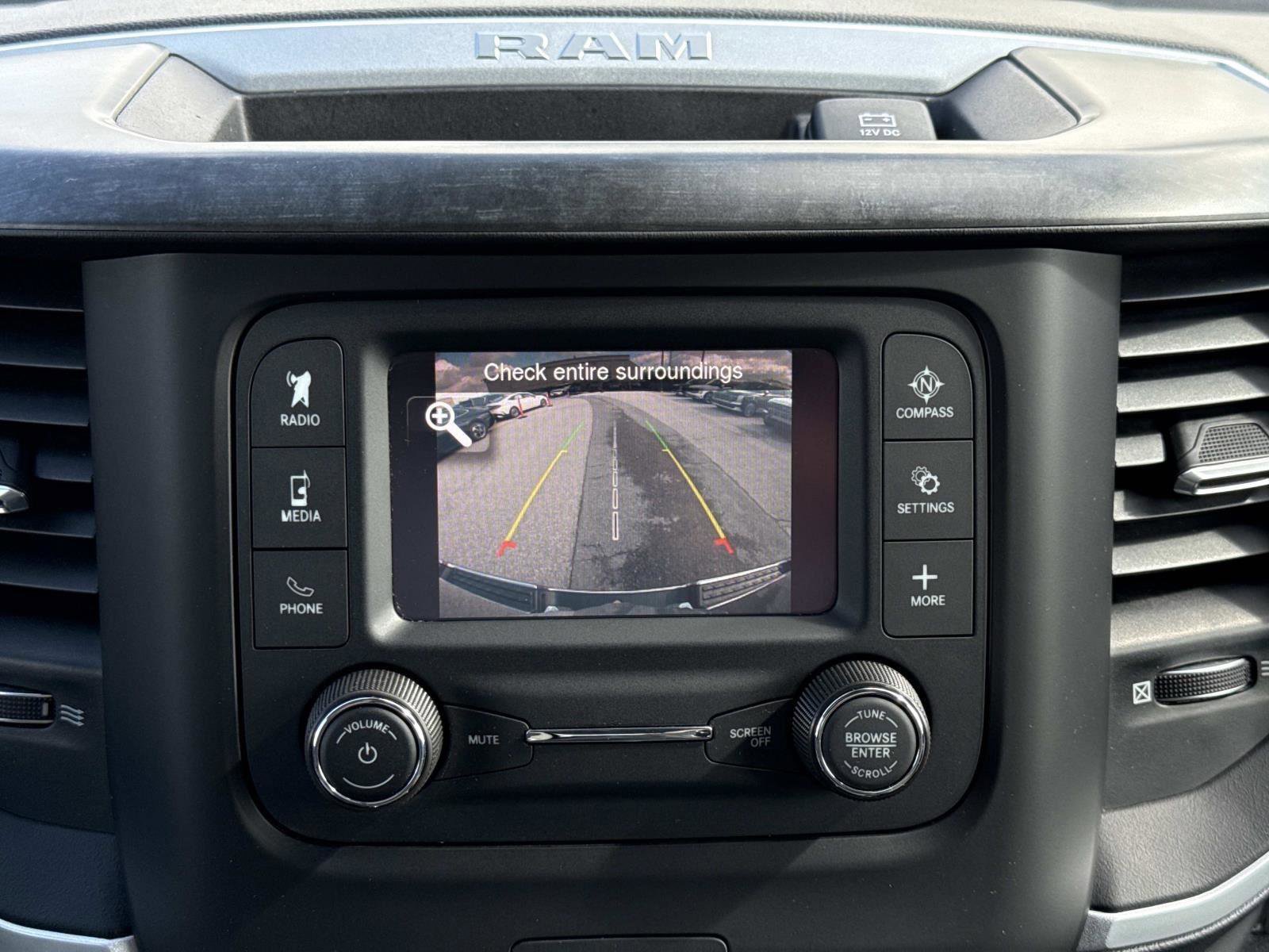 Used 2020 RAM 1500 Big Horn AWD/4WD image 5