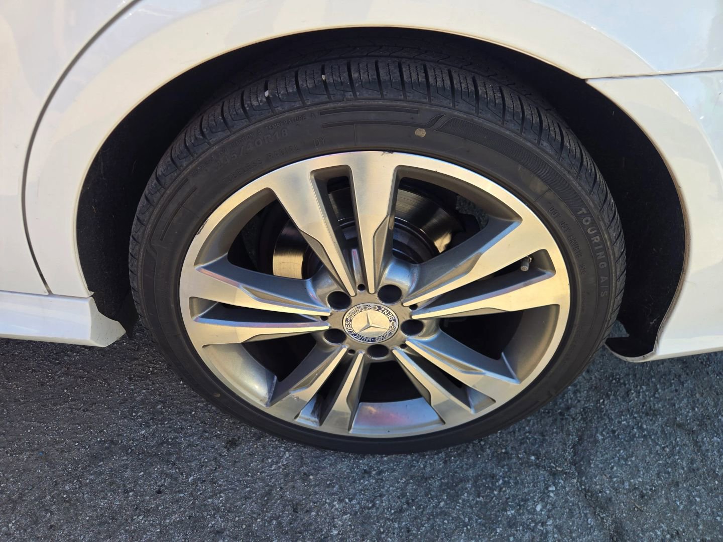 Used 2014 Mercedes-Benz E 350 Sport image 28