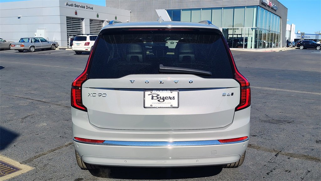 New 2026 Volvo XC90 B6 Ultra image 37