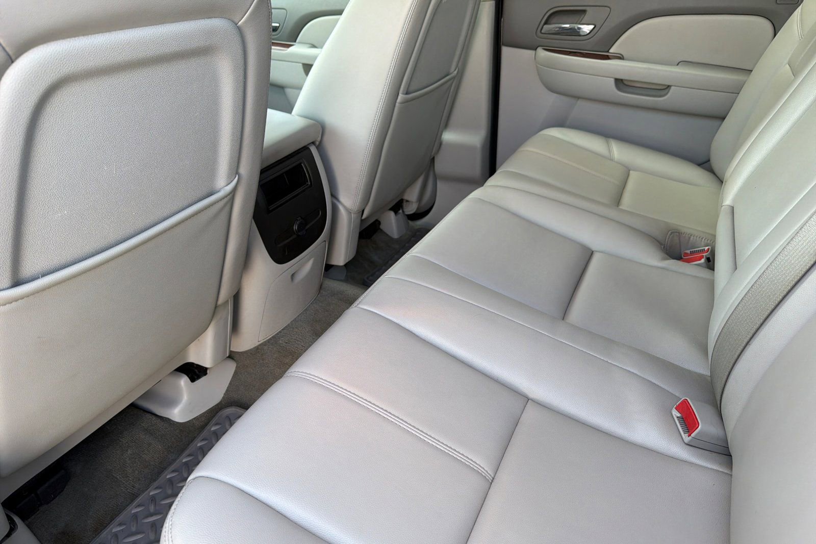 Used 2011 GMC Sierra 1500 SLT w/ SLT Convenience Package image 11