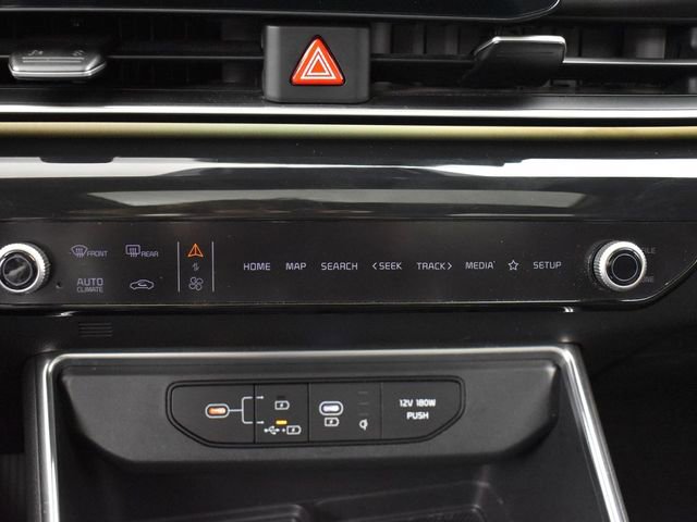 Certified 2025 Kia Carnival SX Prestige image 21