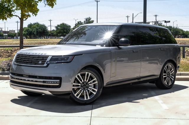 New 2026 Land Rover Range Rover Long Wheelbase SE AWD/4WD image 2