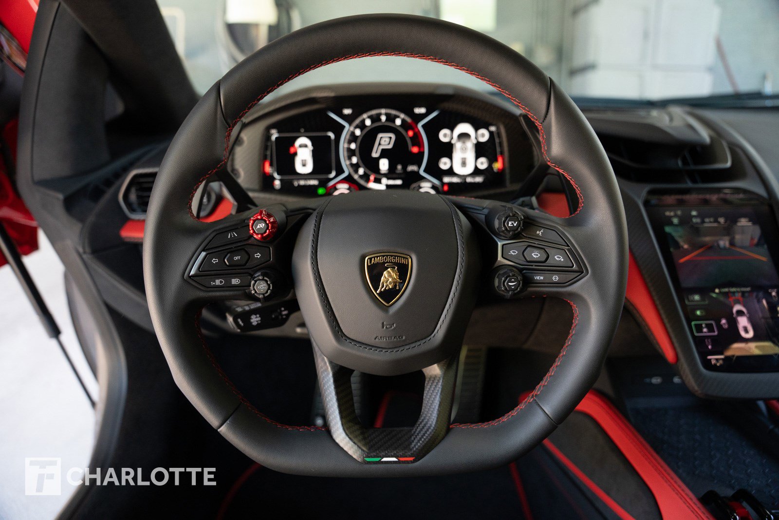 Used 2024 Lamborghini Revuelto AWD/4WD image 21