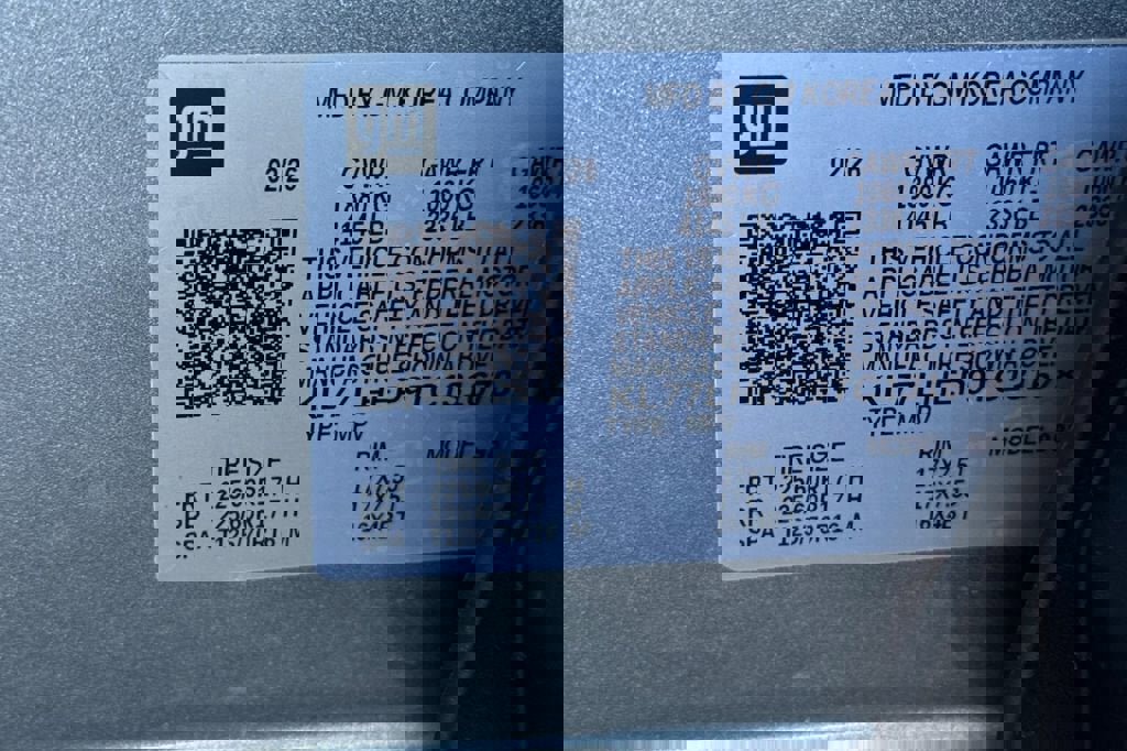 New 2026 Chevrolet Trax LT w/ Sunroof Package image 27