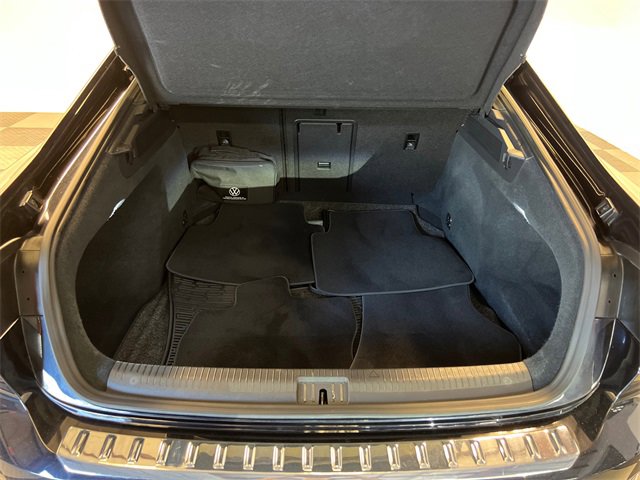 Certified 2022 Volkswagen Arteon SE image 5