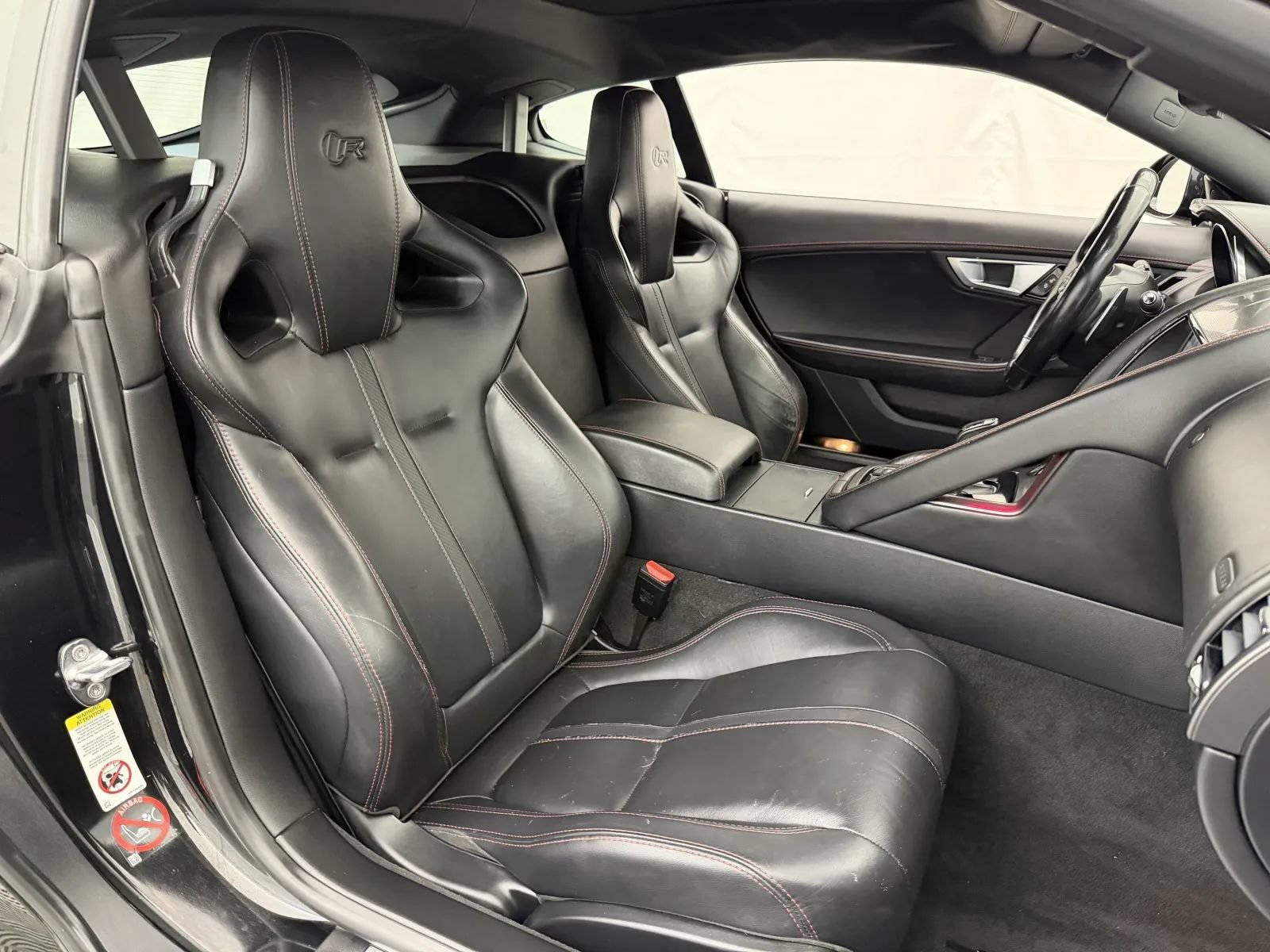 Used 2016 Jaguar F-TYPE R AWD/4WD image 27