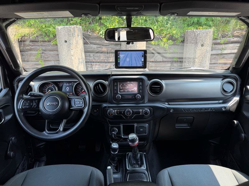 Used 2018 Jeep Wrangler Unlimited Sport AWD/4WD image 10
