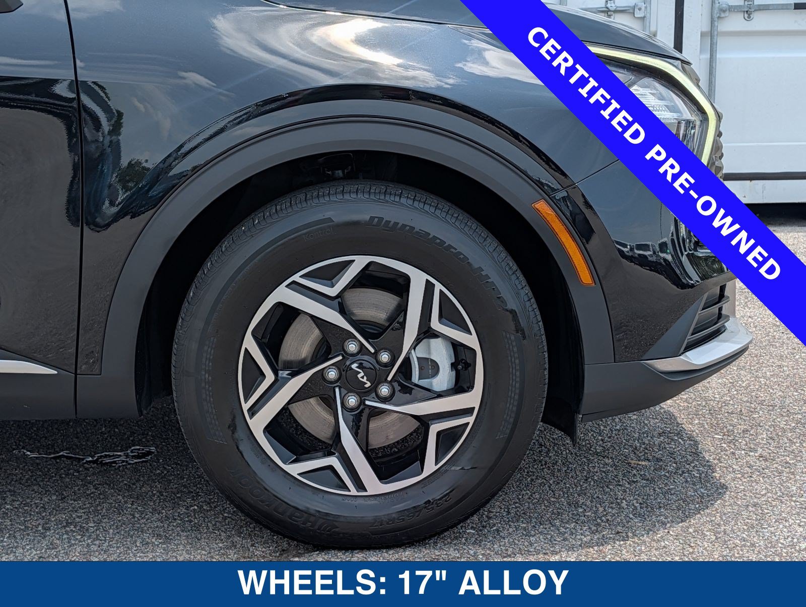 Used 2023 Kia Sportage LX FWD image 12