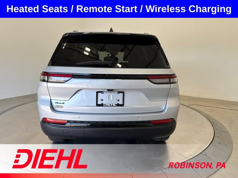 Used 2024 Jeep Grand Cherokee Altitude AWD/4WD image 6