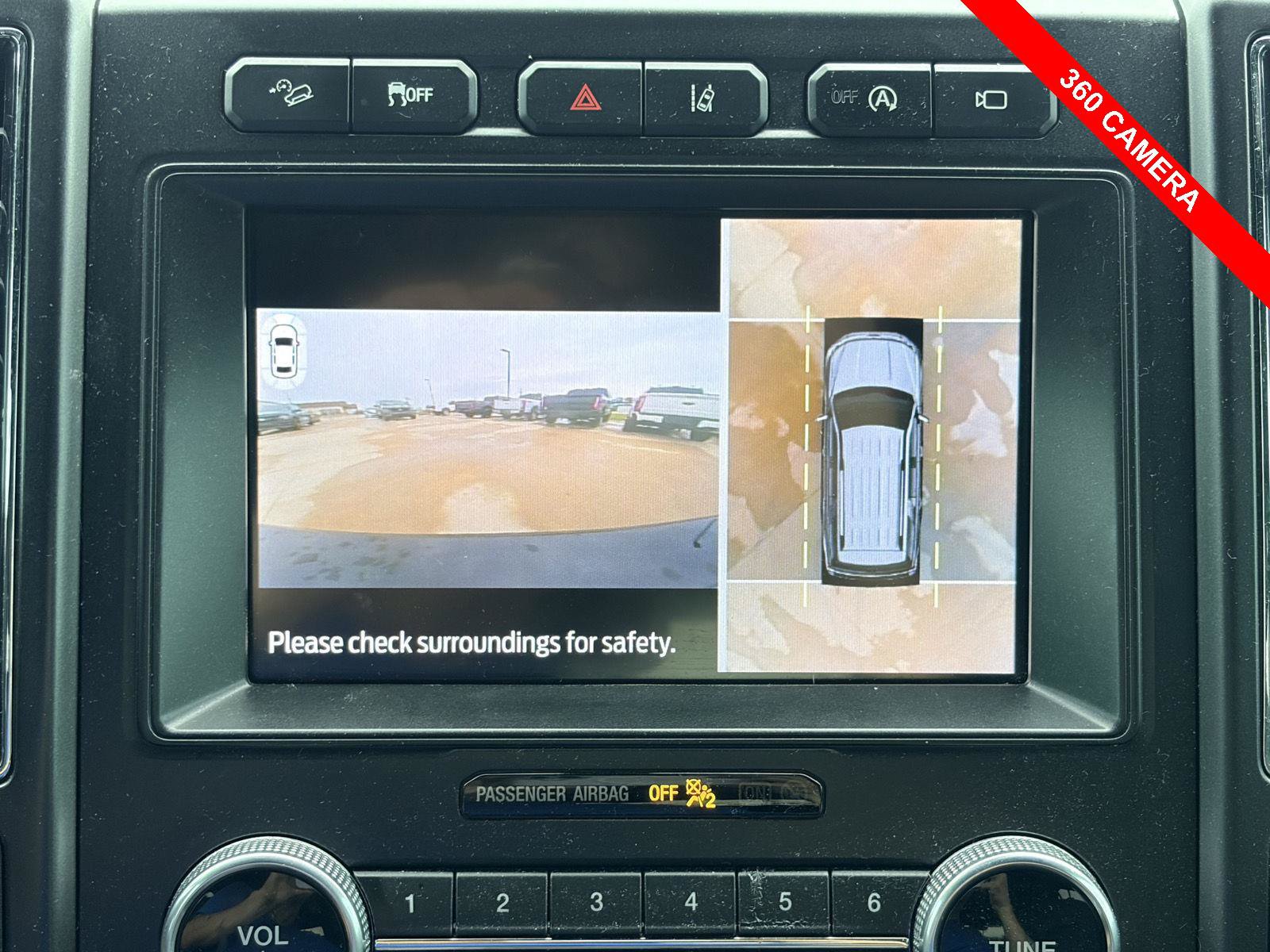 Used 2021 Ford Expedition Limited w/ Equipment Group 303A AWD/4WD image 9