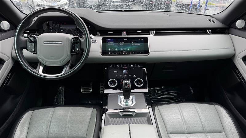 Used 2020 Land Rover Range Rover Evoque R-Dynamic HSE AWD/4WD image 17
