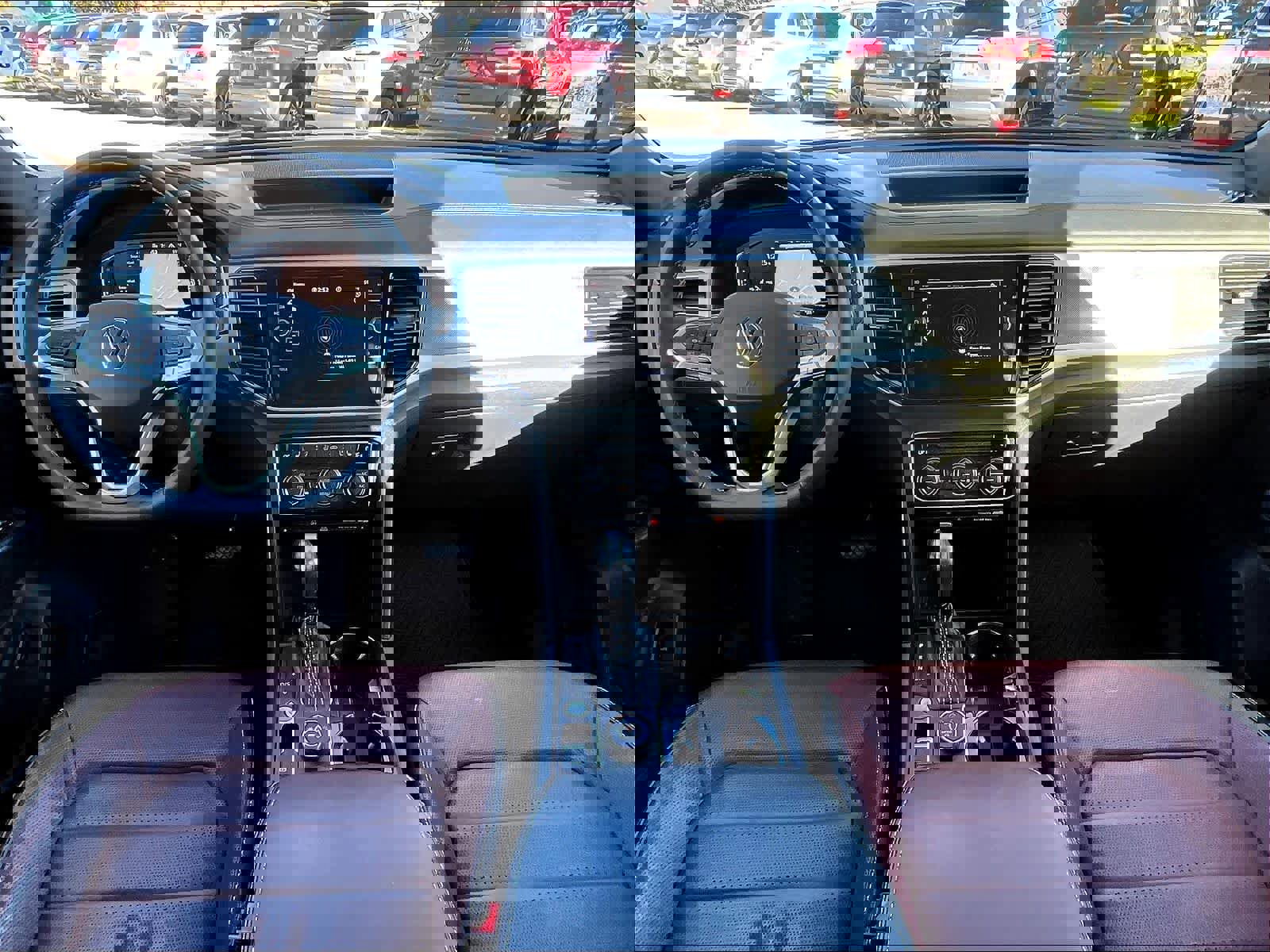 Used 2021 Volkswagen Atlas Cross Sport SEL Premium image 21