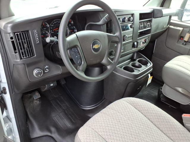 New 2026 Chevrolet Express 4500 w/ Power Convenience Package RWD image 5