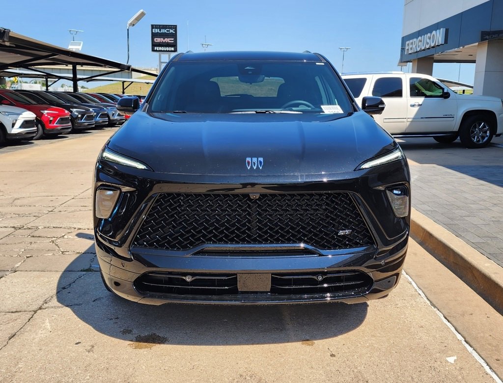 New 2026 Buick Enclave Sport Touring w/ Super Cruise Package image 9