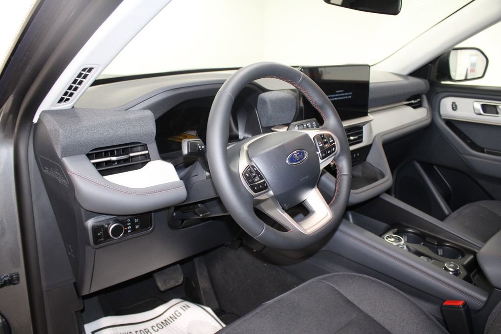 New 2026 Ford Explorer Active image 22