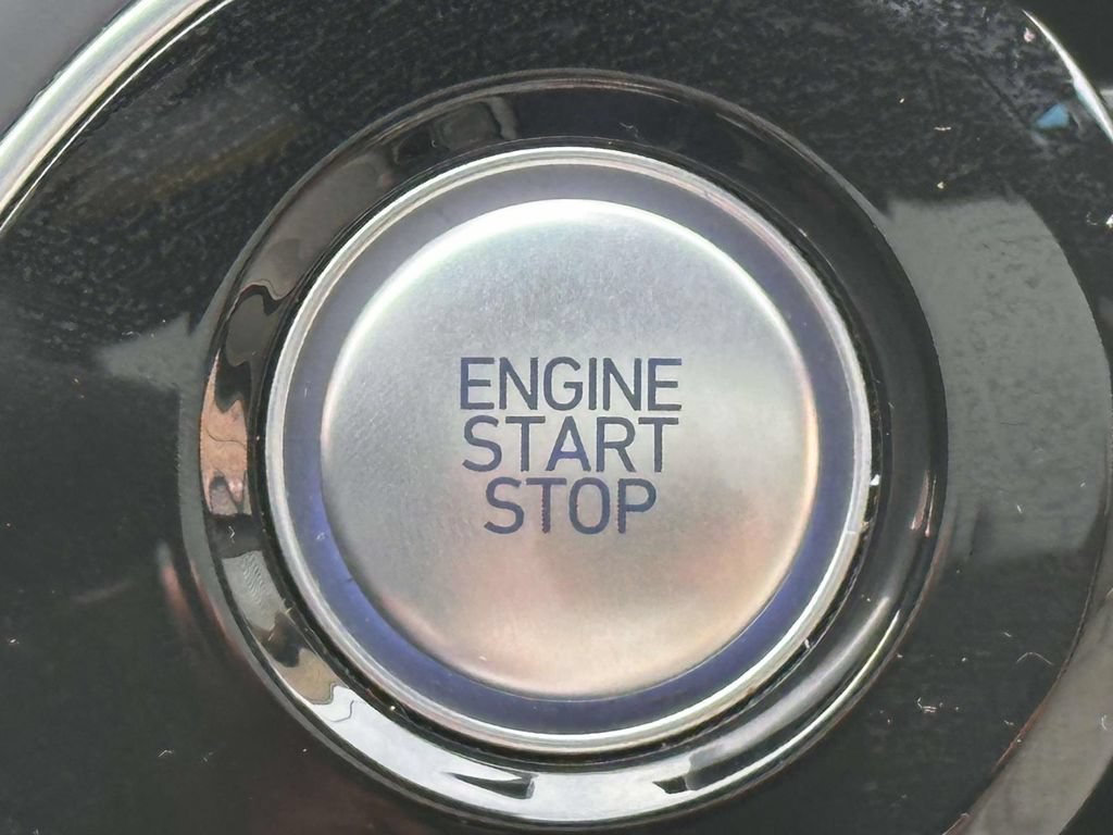 Used 2023 Genesis G70 2.0T w/ Sport Prestige Package AWD/4WD image 30
