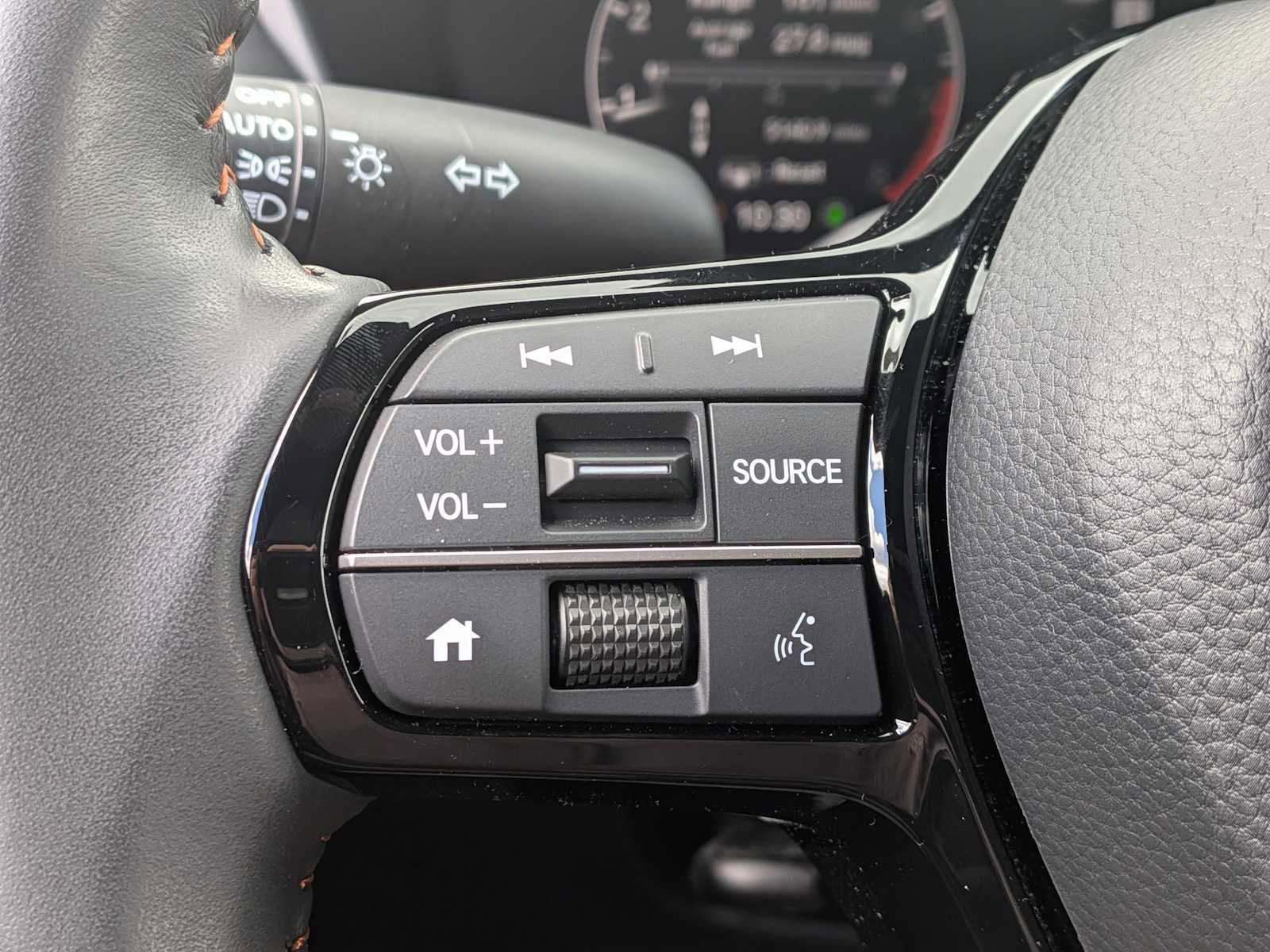 Certified 2024 Honda HR-V Sport image 22