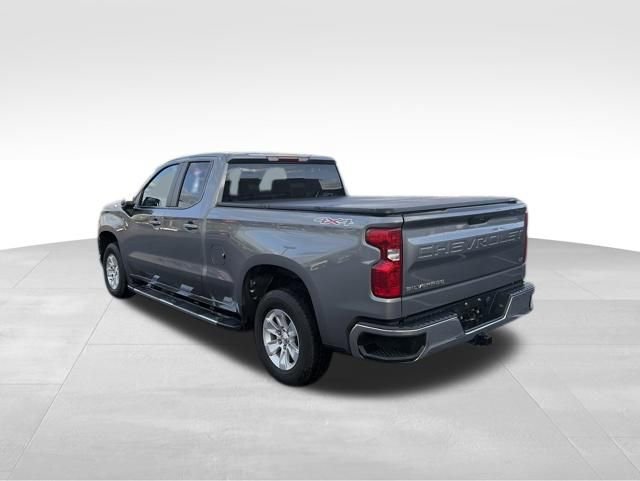 Certified 2020 Chevrolet Silverado 1500 LT w/ All-Star Edition AWD/4WD image 3