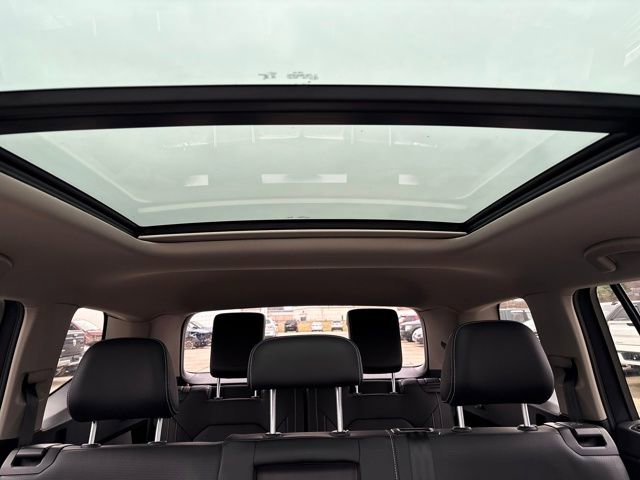 Used 2025 Volkswagen Atlas SEL image 17