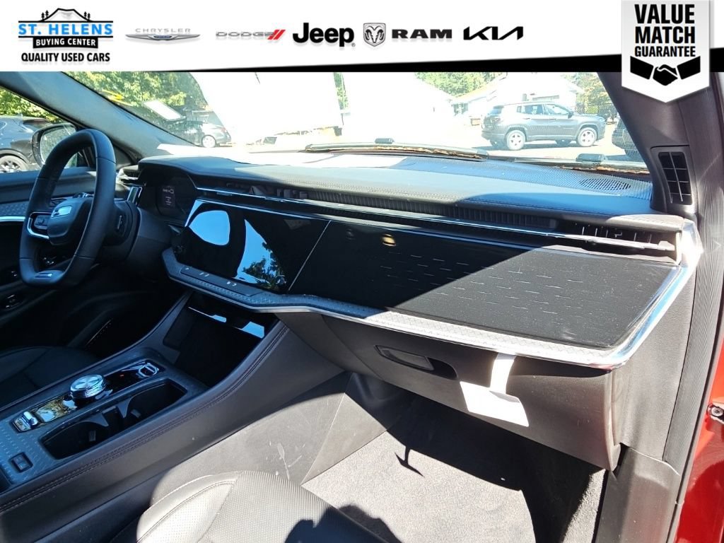 Used 2025 Jeep Wagoneer S Limited AWD/4WD image 40