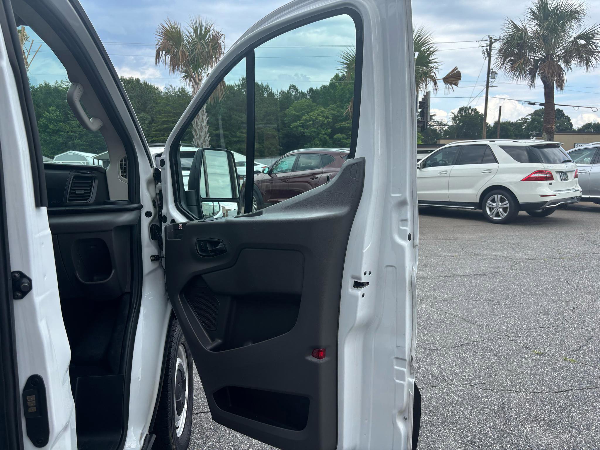 Used 2020 Ford Transit 350 Low Roof w/ Upfitter Package RWD image 40