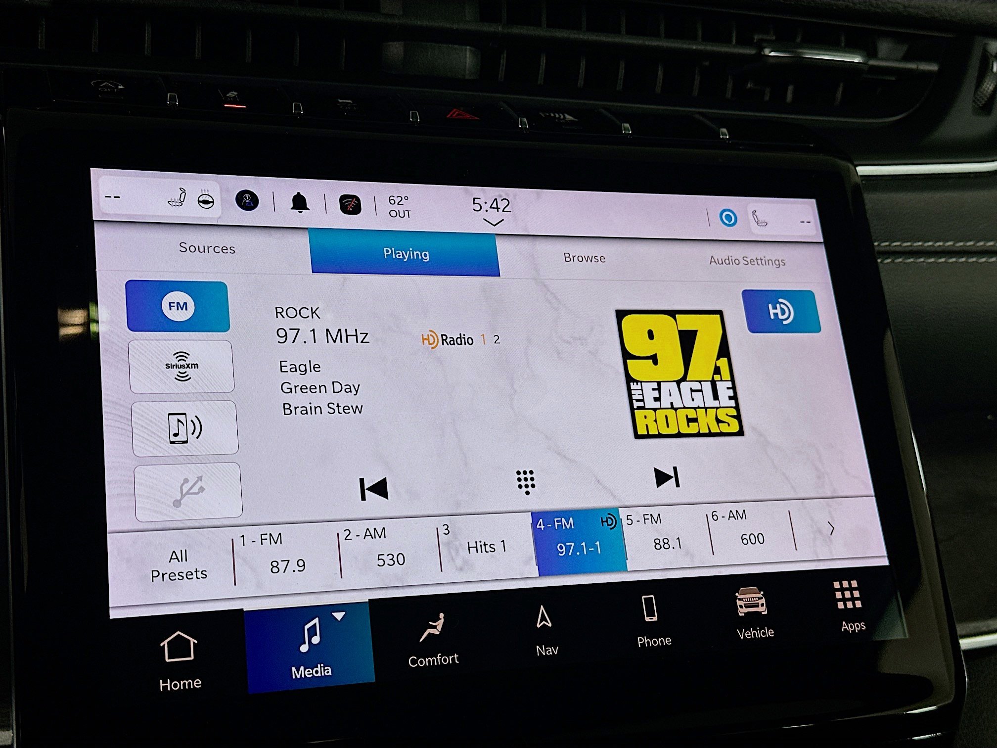 Used 2023 Jeep Grand Cherokee L Limited w/ Trailer Tow Group (B) image 21