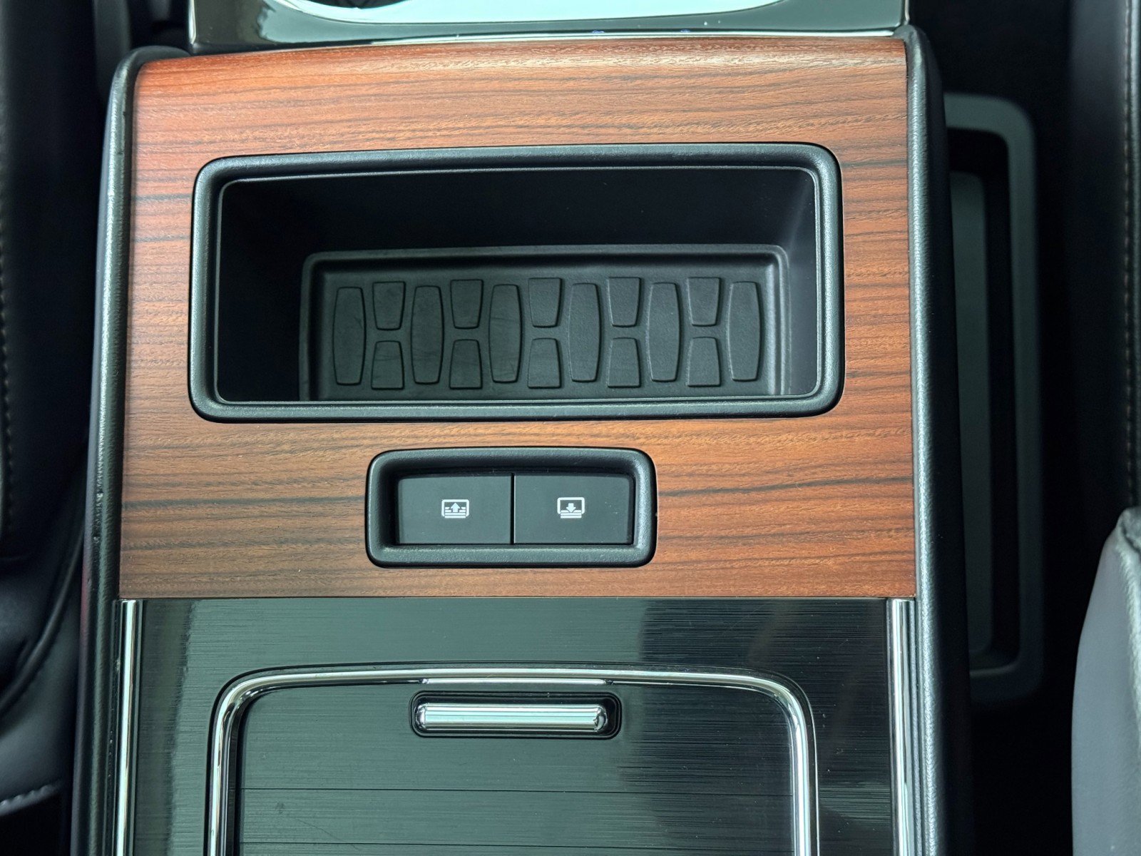 Used 2023 Lincoln Aviator Grand Touring w/ Equipment Group 301A image 38