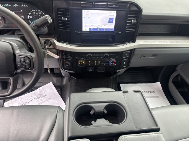 Used 2024 Ford F250 XL w/ Snow Plow/Camper Package image 17