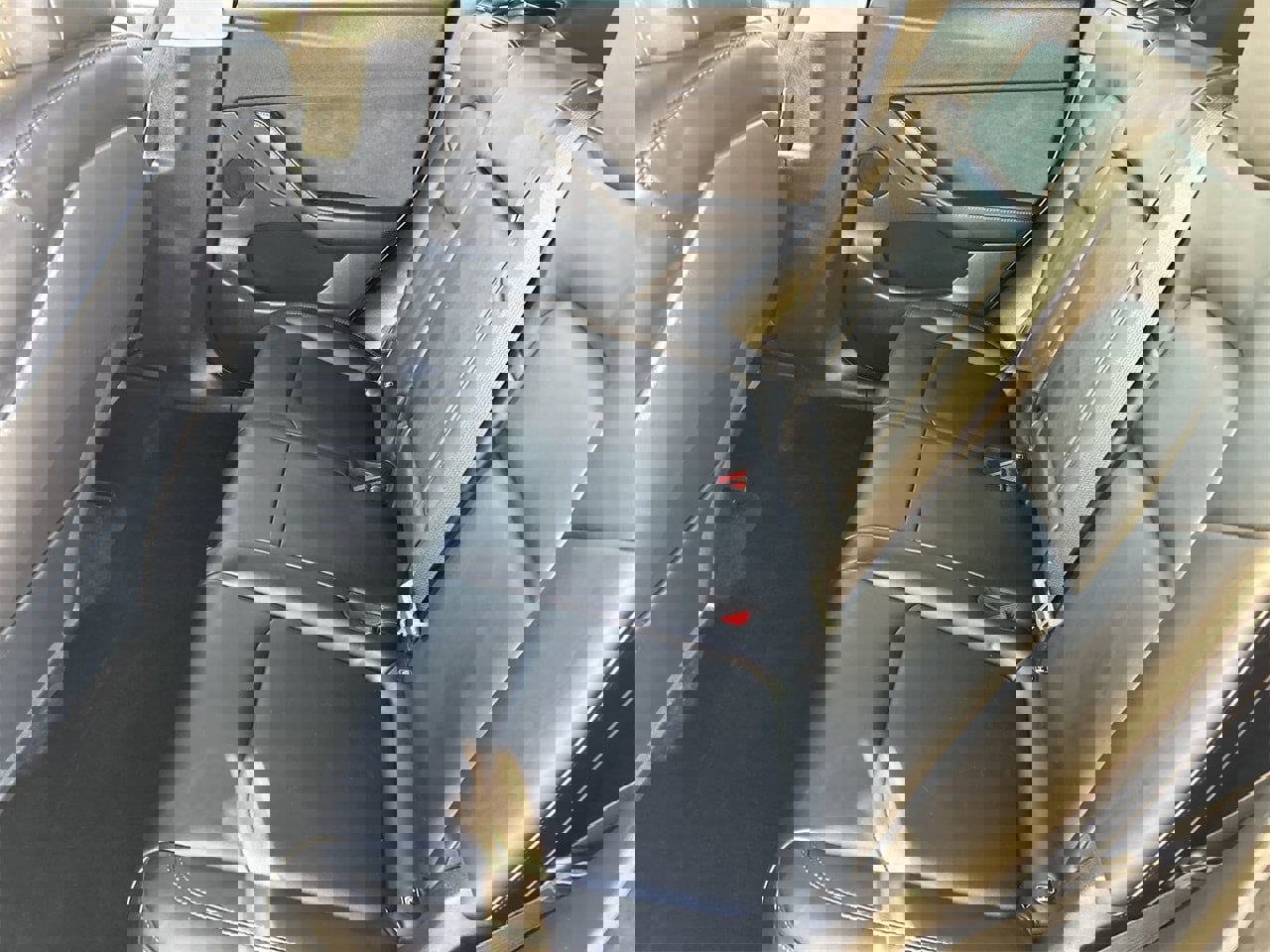 Used 2022 Tesla Model Y Performance image 13