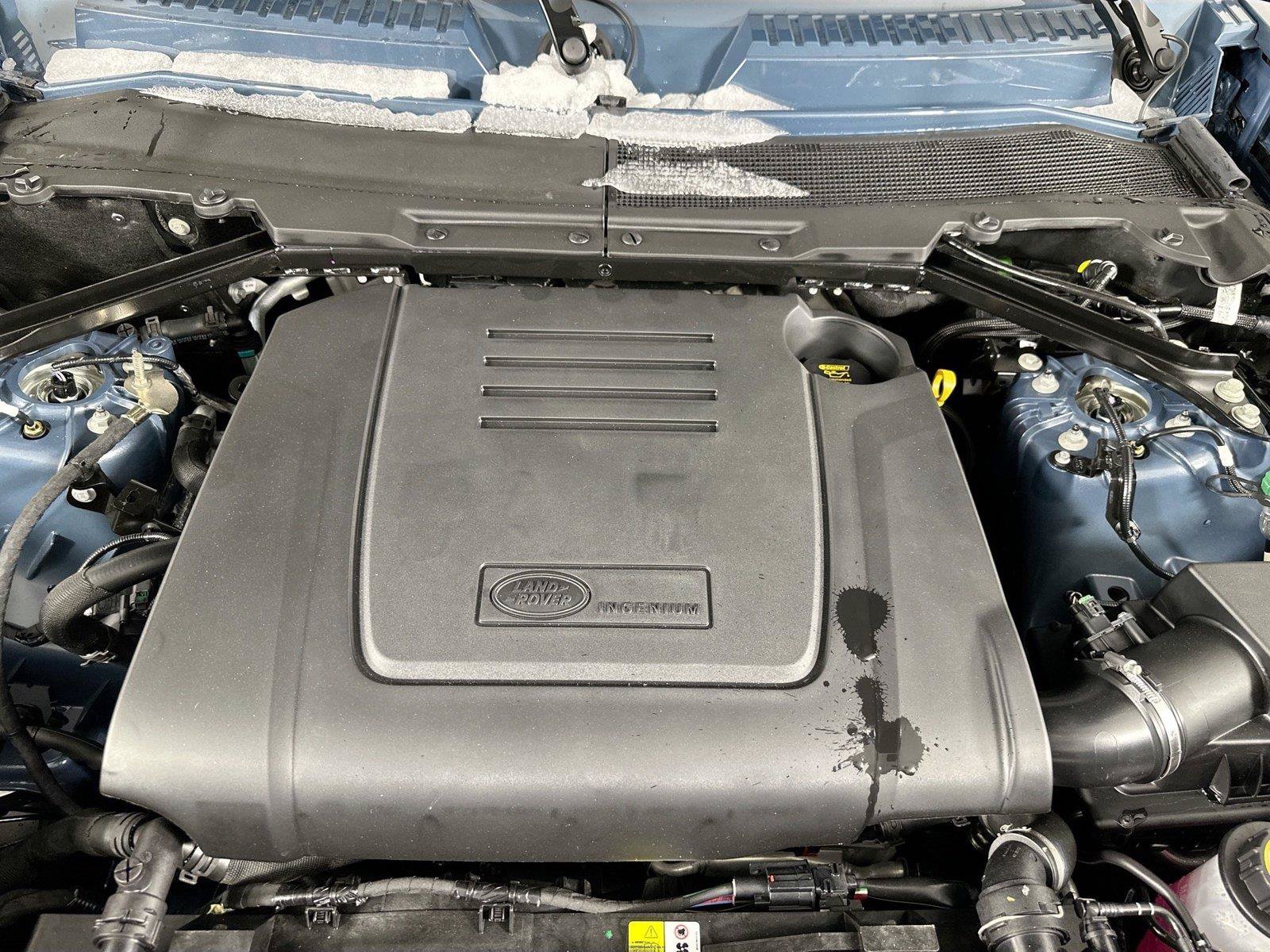 Certified 2026 Land Rover Defender 110 S AWD/4WD image 31