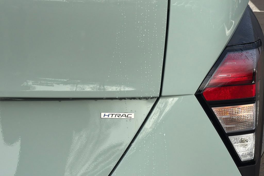 New 2026 Hyundai Kona SE image 7