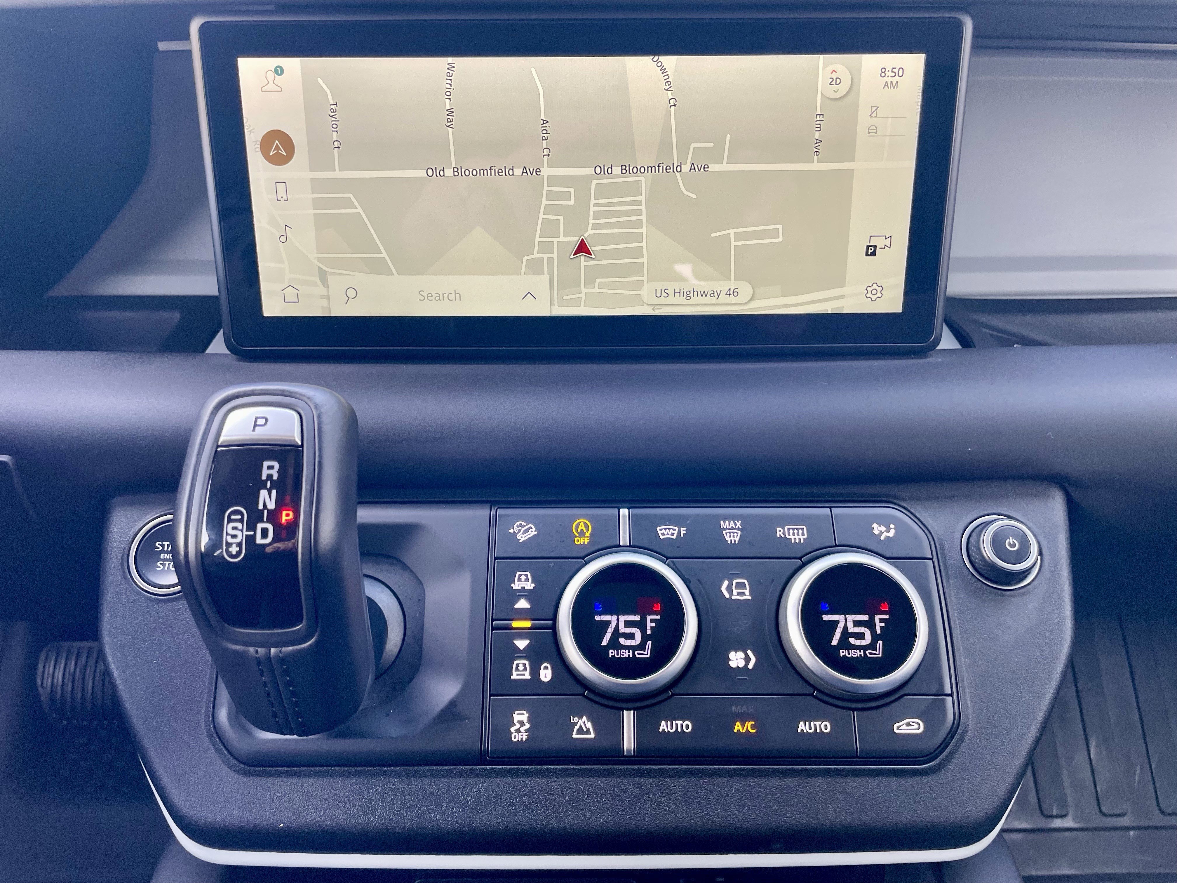 Used 2024 Land Rover Defender 110 S image 27