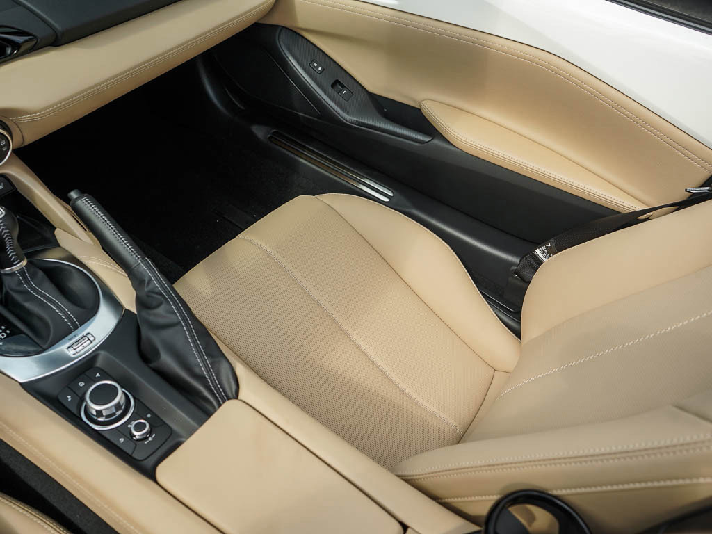 New 2025 MAZDA MX-5 Miata Grand Touring RWD image 21