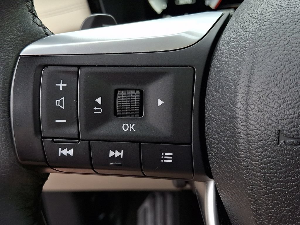 Used 2023 INFINITI QX60 Luxe w/ Performance Audio Package AWD/4WD image 23