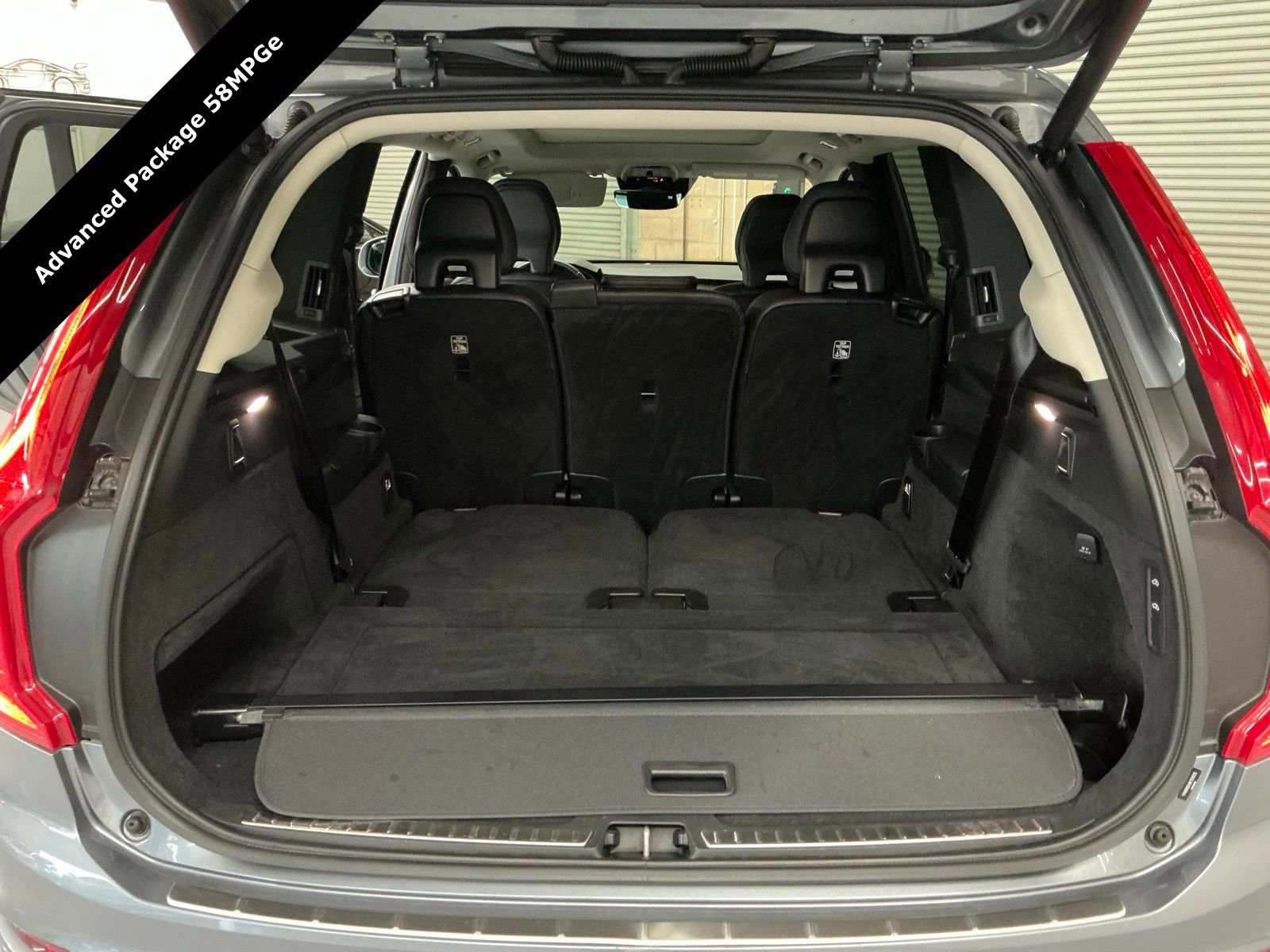 Used 2019 Volvo XC90 T8 Momentum w/ Advanced Package image 18