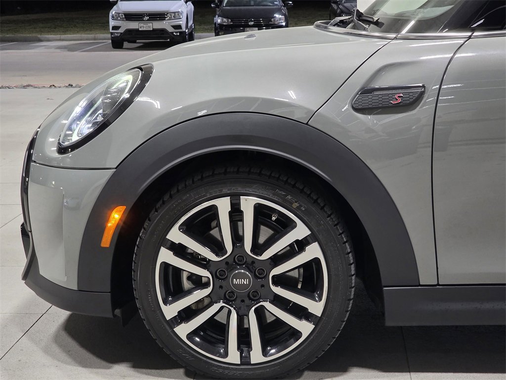 Used 2022 MINI Cooper S w/ Premium Package image 5