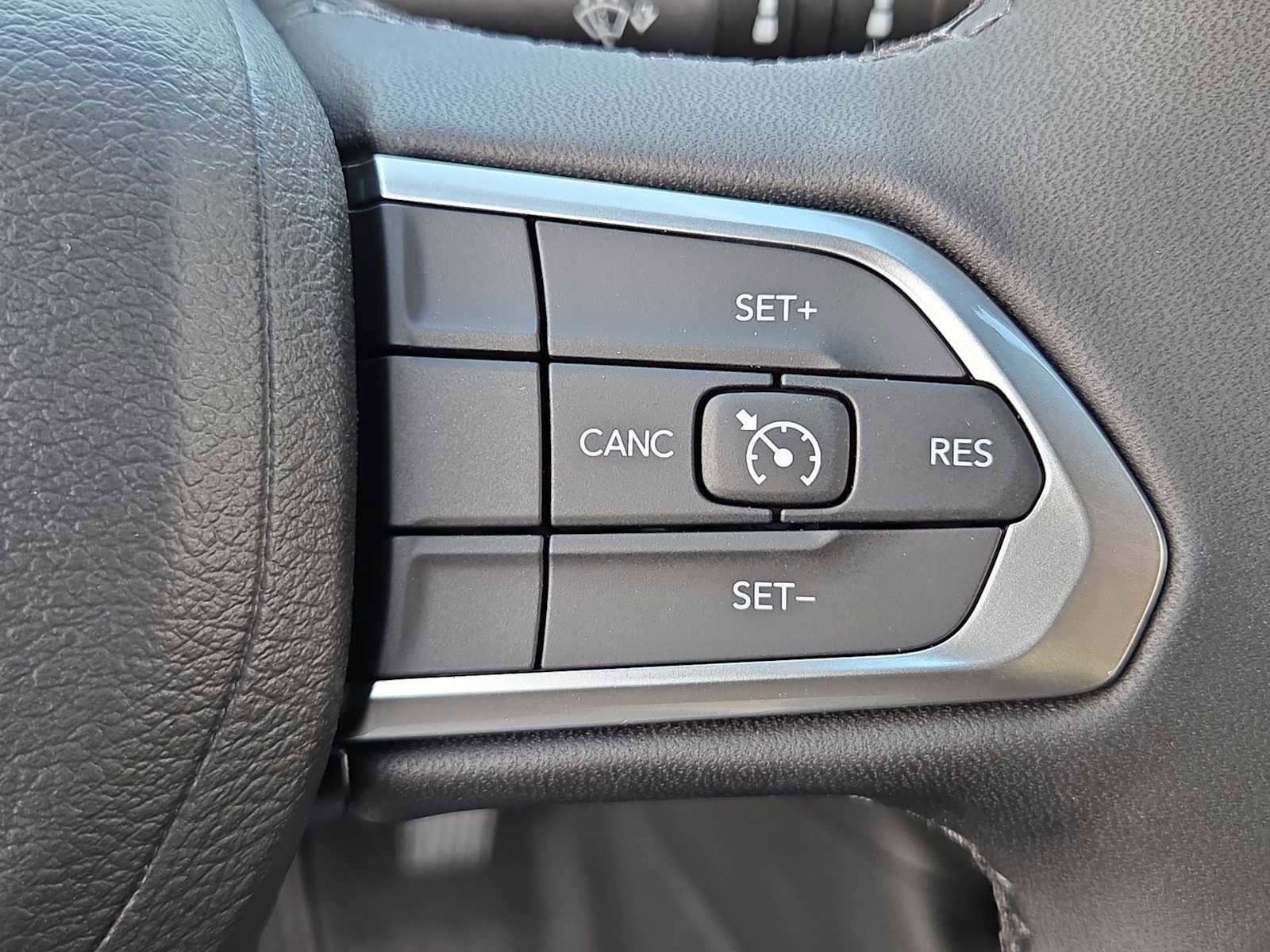 New 2026 Jeep Compass Latitude image 24