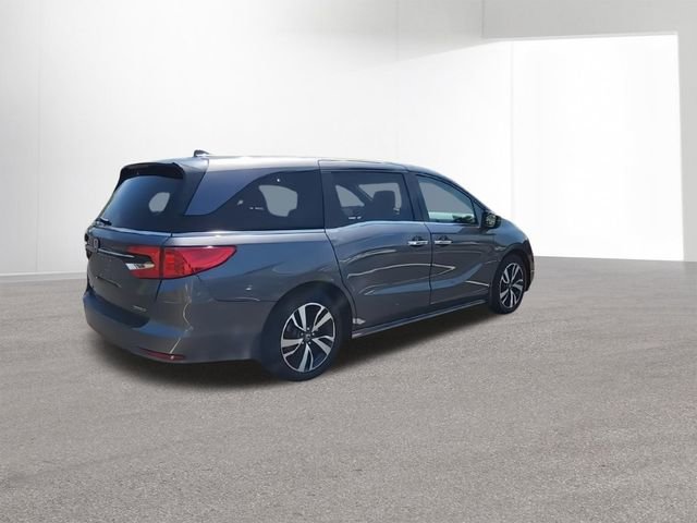 Used 2024 Honda Odyssey Touring image 9