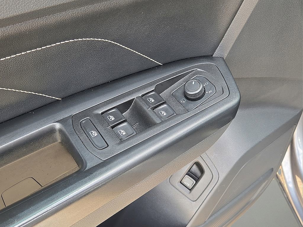 Used 2021 Volkswagen Atlas SEL Premium AWD/4WD image 23