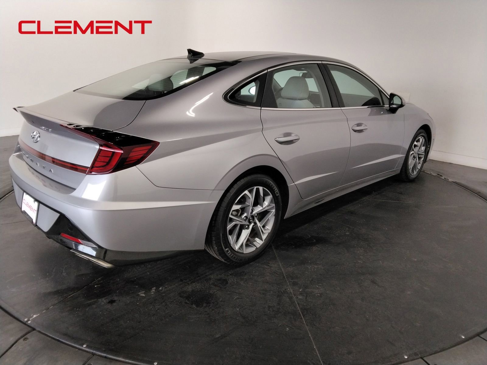 Used 2023 Hyundai Sonata SEL w/ Convenience Package image 6