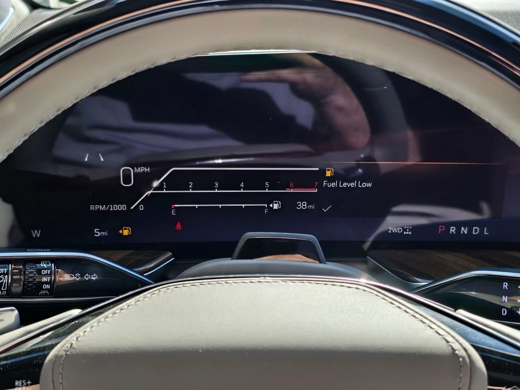 New 2026 Cadillac Escalade Platinum Sport AWD/4WD image 28