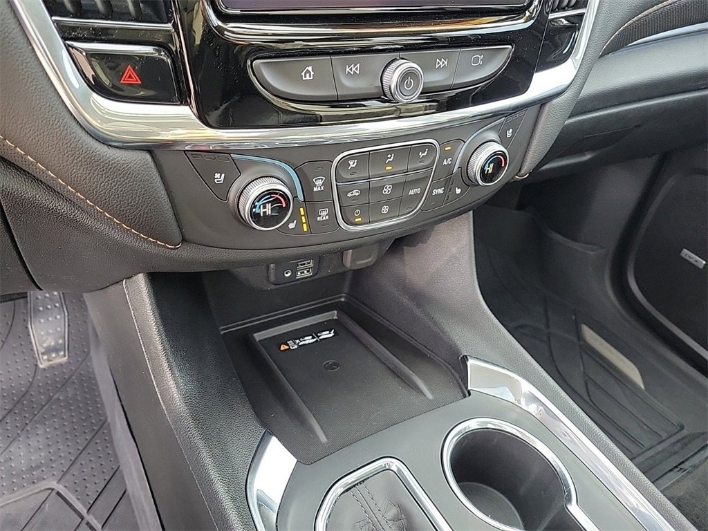 Used 2020 Chevrolet Traverse Premier w/ LPO, Floor Liner Package image 29