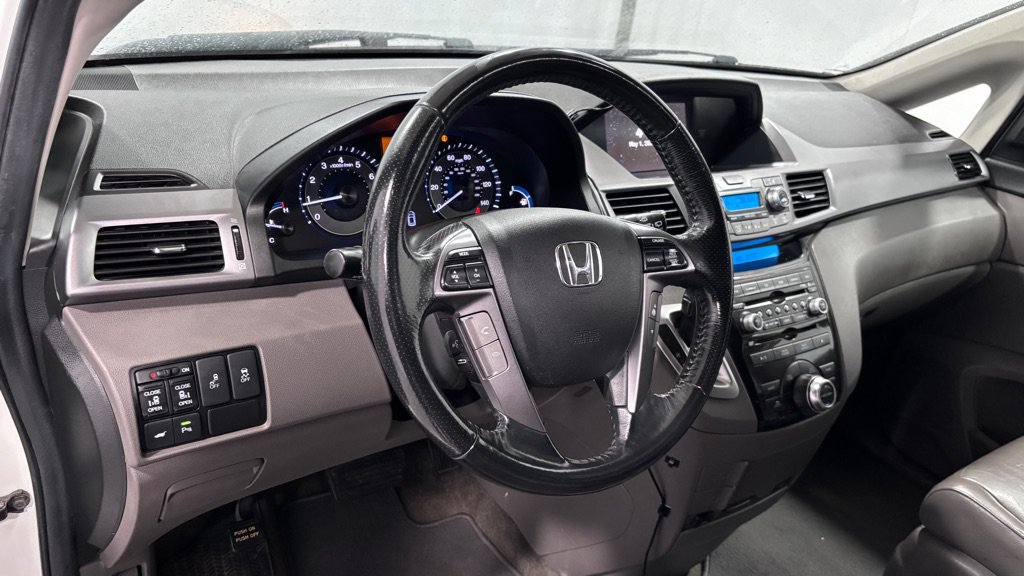 Used 2013 Honda Odyssey Touring image 9