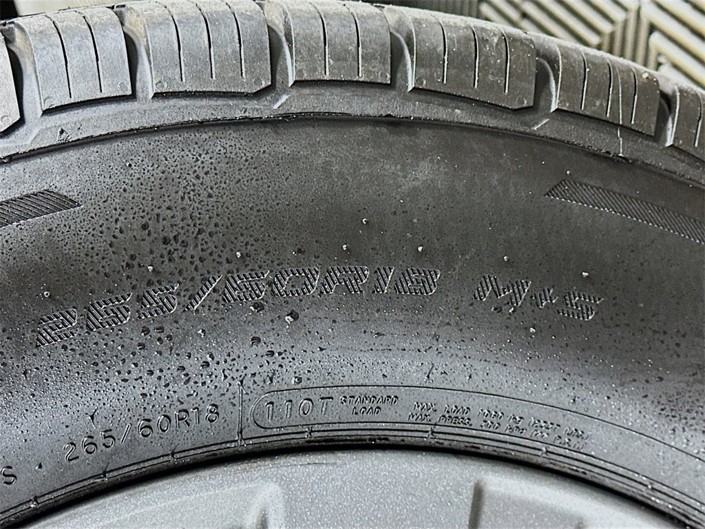 Used 2022 Nissan Pathfinder SV w/ SV Premium Package image 34