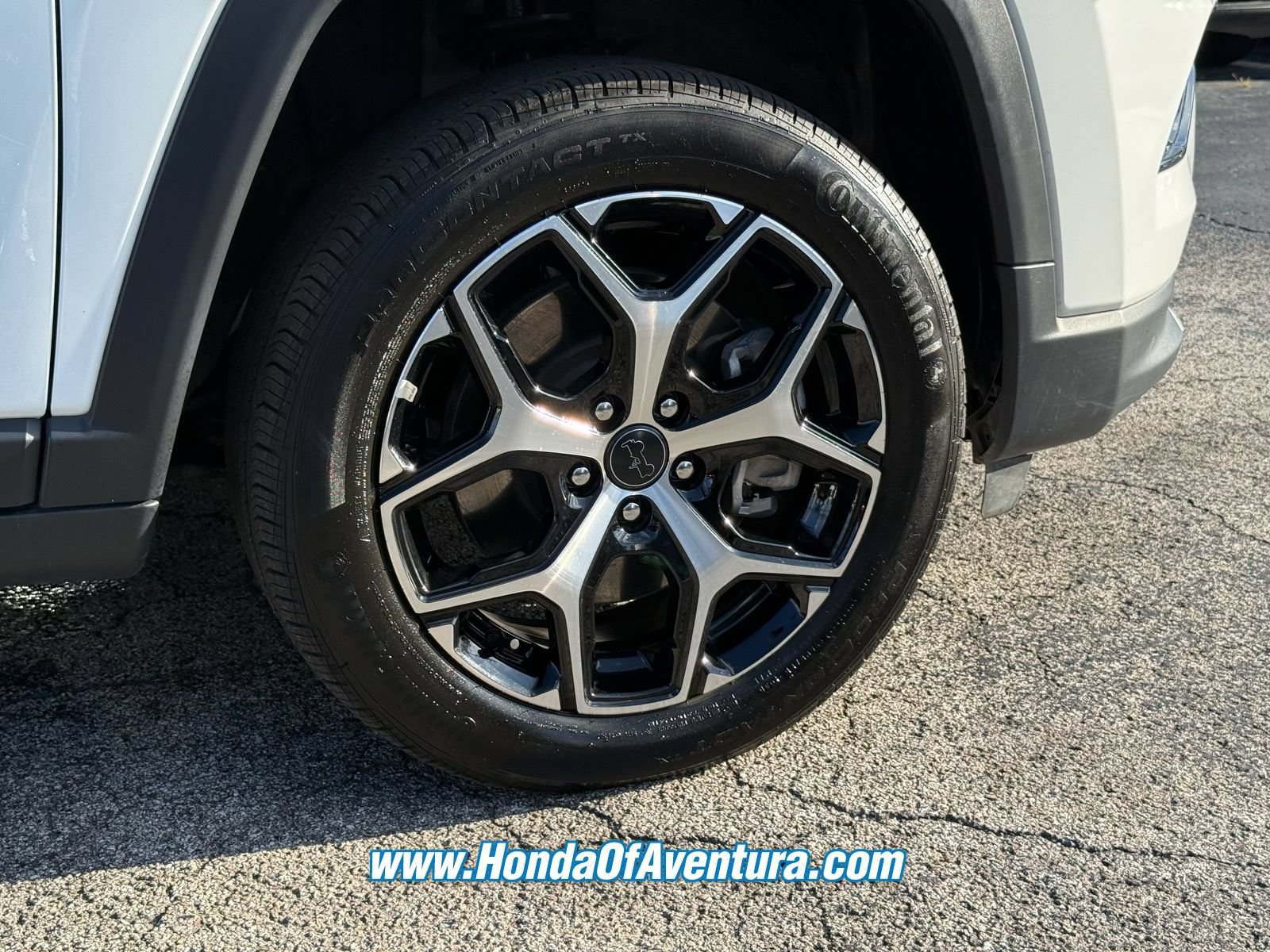 Used 2026 Jeep Compass Limited AWD/4WD image 6