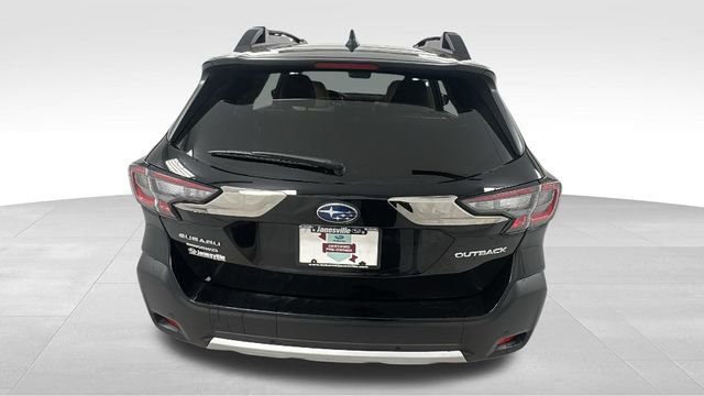 Certified 2023 Subaru Outback Limited image 4